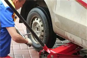 庐山区附近拖车24小时服务热线电话